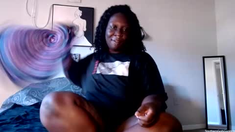 Snapshot of southerngothgoddess chatting on 11.14.25 SG online show from 11.14.25