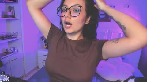 Lili online show from 11.08.25