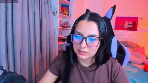 Lili online show from 11.18.25