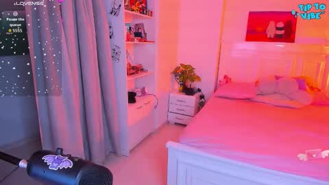 Lili online show from 11.26.25