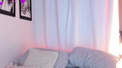 Irisita online show from 02.15.25