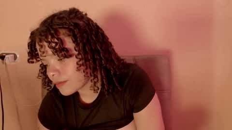 Snapshot of soy_jacky18 chatting on 02.27.25 Jacky online show from 02.27.25