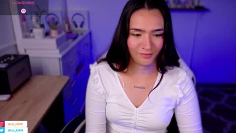 Snapshot of soyabby_ chatting on 11.20.25 Luisa online show from 11.20.25