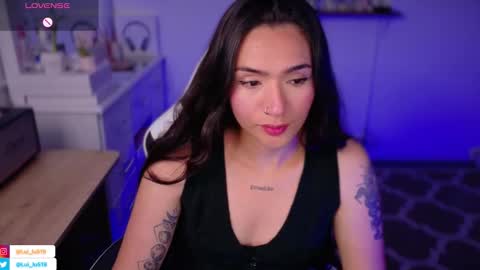 Snapshot of soyabby_ chatting on 11.27.25 Luisa online show from 11.27.25