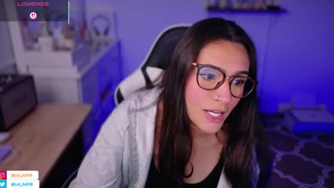 Snapshot of soyabby_ chatting on 12.13.25 Luisa online show from 12.13.25