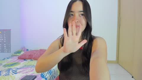 Snapshot of soyamandaa chatting on 02.06.25 Instagram Soyamandaa 1 online show from 02.06.25