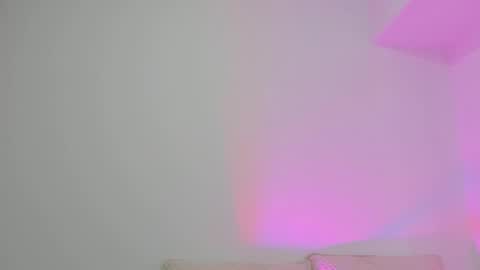 Instagram Soyamandaa  1 online show from 11.02.25