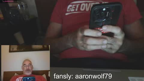 Snapshot of soyelpoti79 chatting on 10.25.25 WhiteWolfFL online show from 10.25.25