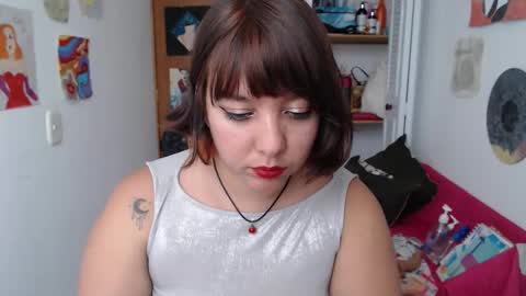 Nana Bela  online show from 10.06.25