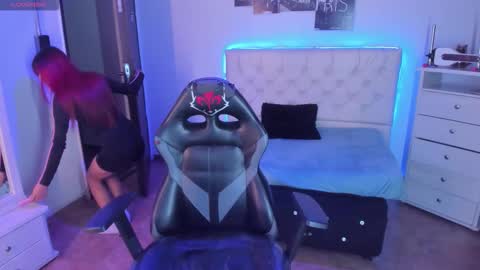      online show from 09.26.25