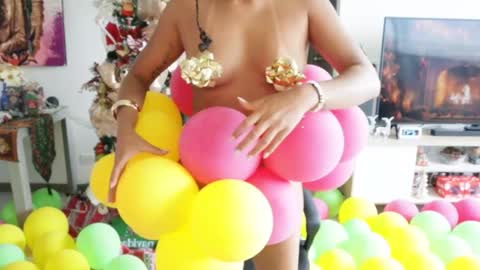 Snapshot of soytropicalfruit chatting on 12.24.24 You want to talk to me more personal follow me in My Channel VIP 50 the discount online show from 12.24.24