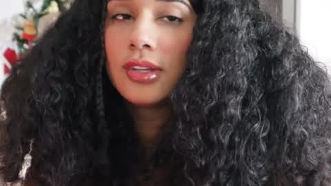 Snapshot of soytropicalfruit chatting on 12.27.24 You want to talk to me more personal follow me in My Channel VIP 50 the discount online show from 12.27.24