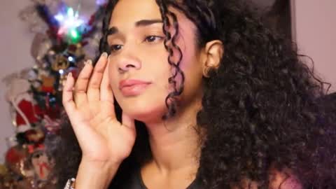 Snapshot of soytropicalfruit chatting on 01.05.25 You want to talk to me more personal follow me in My Channel VIP 50 the discount online show from 01.05.25