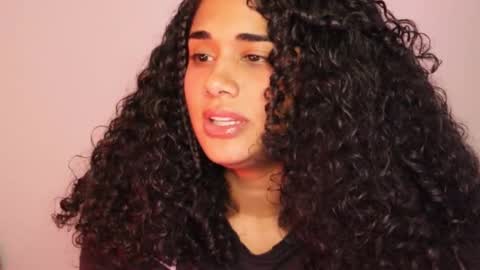 Snapshot of soytropicalfruit chatting on 01.21.25 You want to talk to me more personal follow me in My Channel VIP 50 the discount online show from 01.21.25