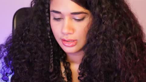 Snapshot of soytropicalfruit chatting on 02.12.25 You want to talk to me more personal follow me in My Channel VIP 50 the discount online show from 02.12.25