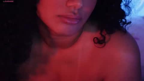 Snapshot of soytropicalfruit chatting on 02.19.25 You want to talk to me more personal follow me in My Channel VIP 50 the discount online show from 02.19.25