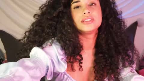 Snapshot of soytropicalfruit chatting on 03.11.25 You want to talk to me more personal follow me in My Channel VIP 50 the discount online show from 03.11.25