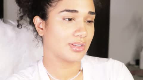 Snapshot of soytropicalfruit chatting on 09.22.25 You want to talk to me more personal follow me in My Channel VIP 50 the discount online show from 09.22.25