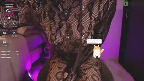 Snapshot of space_sexjs chatting on 09.20.25 ali online show from 09.20.25