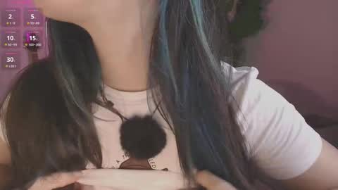 Snapshot of space_sexjs chatting on 12.16.25 ali online show from 12.16.25