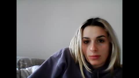 Spacegirl online show from 01.08.25