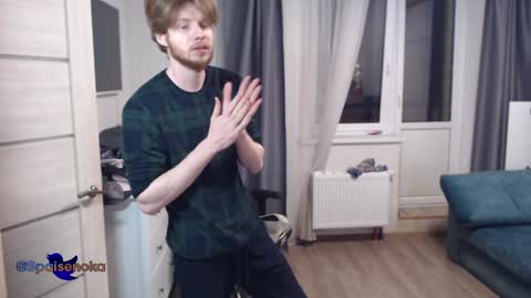 Snapshot of spaisenok chatting on 02.02.25 Mike online show from 02.02.25