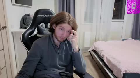 Snapshot of spaisenok chatting on 03.04.26 Mike online show from 03.04.26