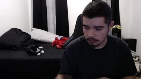 spanishcouple4255 online show from 10.26.25