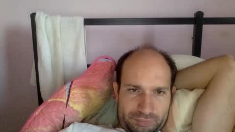 Snaiky online show from 10.31.25