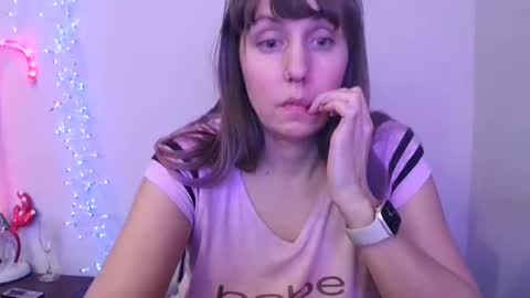 Snapshot of sparkle_pinuppp chatting on 12.25.24 Tip 1 token Follow me on instagram Sparkle pinuppp online show from 12.25.24