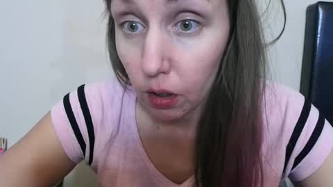 Snapshot of sparkle_pinuppp chatting on 02.07.25 Tip 1 token Follow me on instagram Sparkle pinuppp online show from 02.07.25