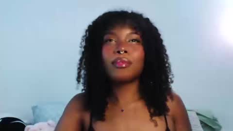 Snapshot of sparklingsoleil chatting on 10.15.25 Soleil online show from 10.15.25