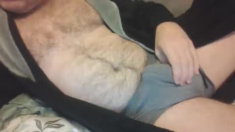 Snapshot of species98 chatting on 10.05.25 species online show from 10.05.25