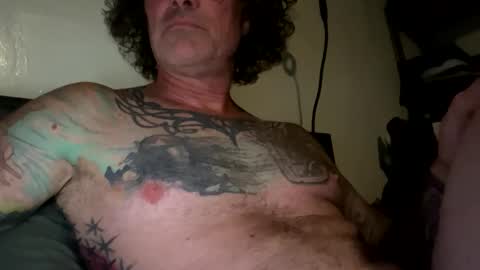 specter1972 online show from 04.19.26