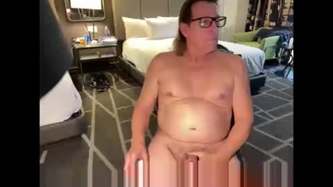 Snapshot of spencer45t chatting on 12.11.24 Spencer45t online show from 12.11.24