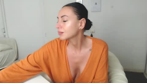 Carla online show from 01.20.25