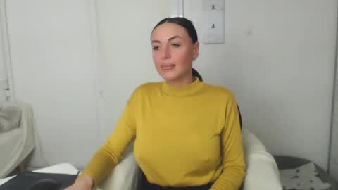 Carla online show from 02.21.25