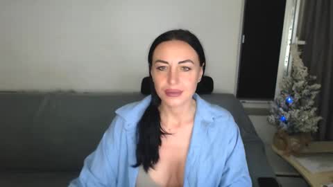 Carla online show from 12.16.25