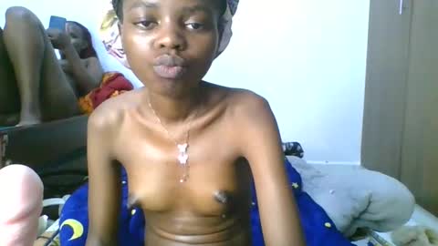 Snapshot of spicybobolishia_ chatting on 05.25.26 Bobo online show from 05.25.26