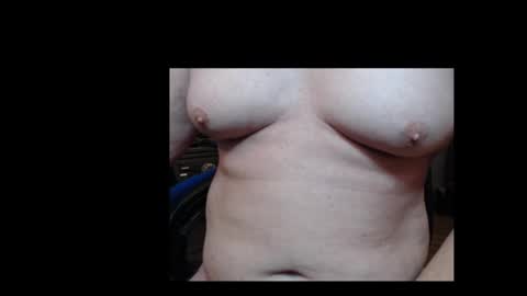 Snapshot of spider19752020 chatting on 10.24.25 bri and mags fun room online show from 10.24.25