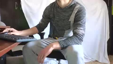 Marco. When Im offline you can view premium content in bio online show from 11.02.25