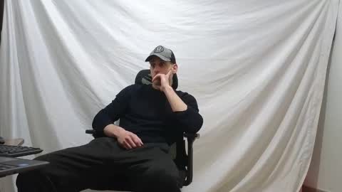 Snapshot of spider_0090 chatting on 02.13.26 Marco. When Im offline you can view premium content in bio online show from 02.13.26