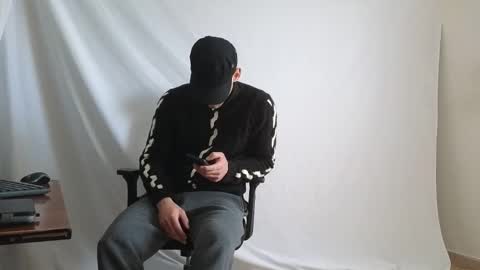 Snapshot of spider_0090 chatting on 02.17.26 Marco. When Im offline you can view premium content in bio online show from 02.17.26