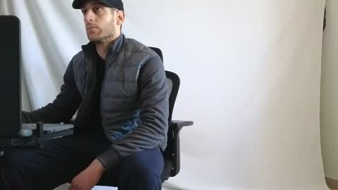 Snapshot of spider_0090 chatting on 03.25.26 Marco. When Im offline you can view premium content in bio online show from 03.25.26