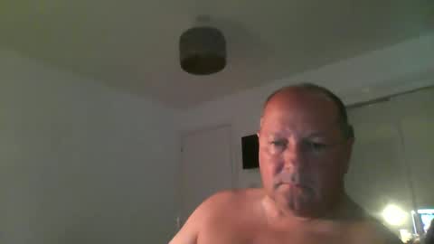 Snapshot of spidey1051a chatting on 05.16.26 spidey1051a online show from 05.16.26