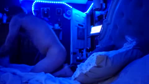 Lil blue devil online show from 12.31.24