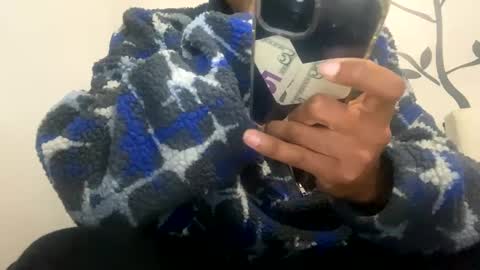 Twitter Toxiceli2 online show from 02.17.25