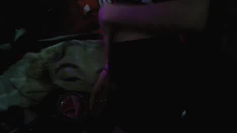 Snapshot of splashh_queen317 chatting on 11.17.25 Daddy His Splash Queen online show from 11.17.25