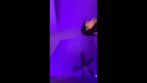 Snapshot of splashvirus chatting on 11.08.25 splashvirus online show from 11.08.25