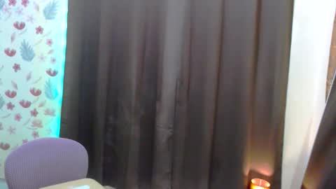 Snapshot of splendid_kim08 chatting on 11.03.25 Kimmy online show from 11.03.25